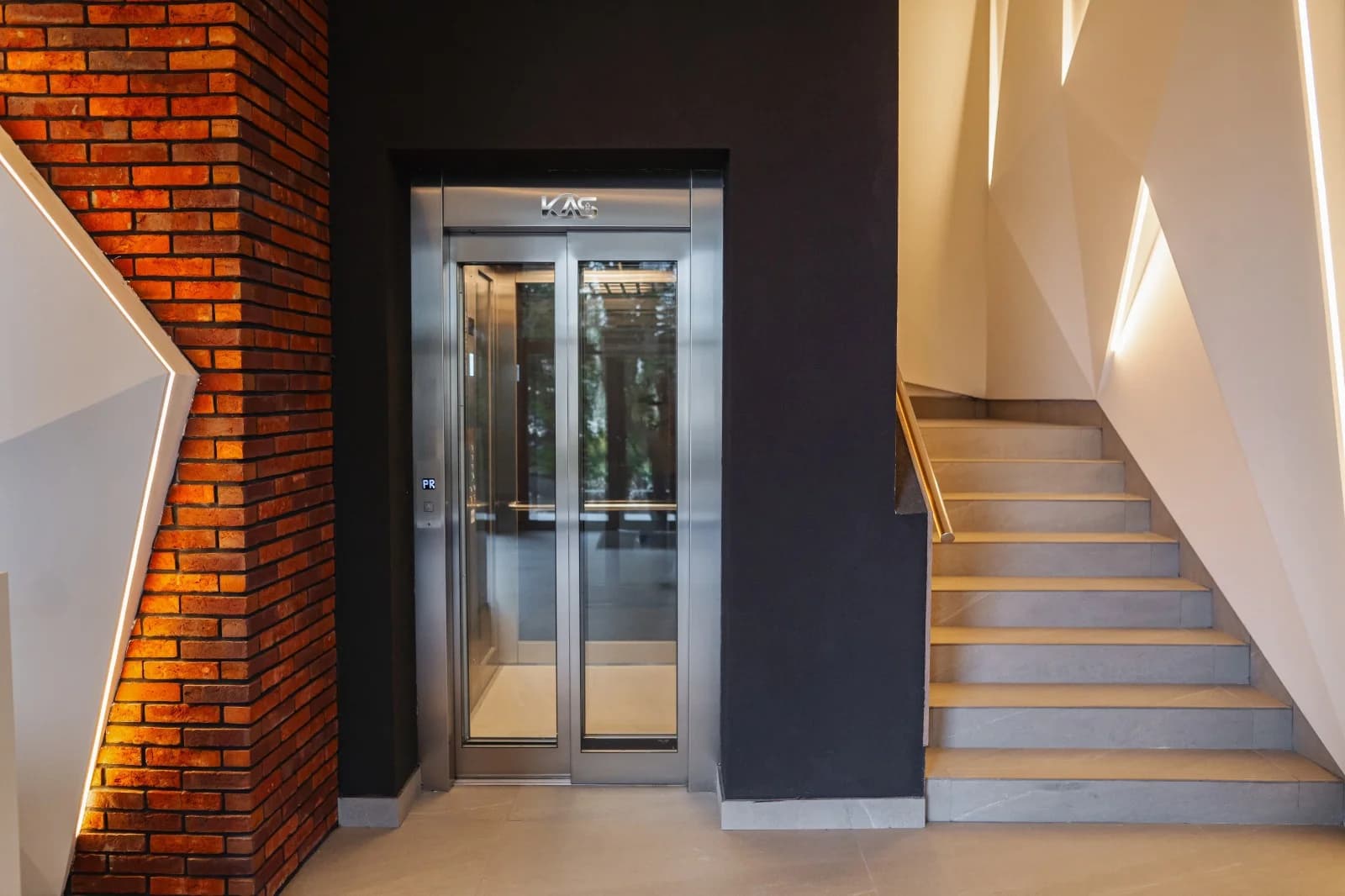 Premium villa elevator installation service in Hyderabad for luxury homes